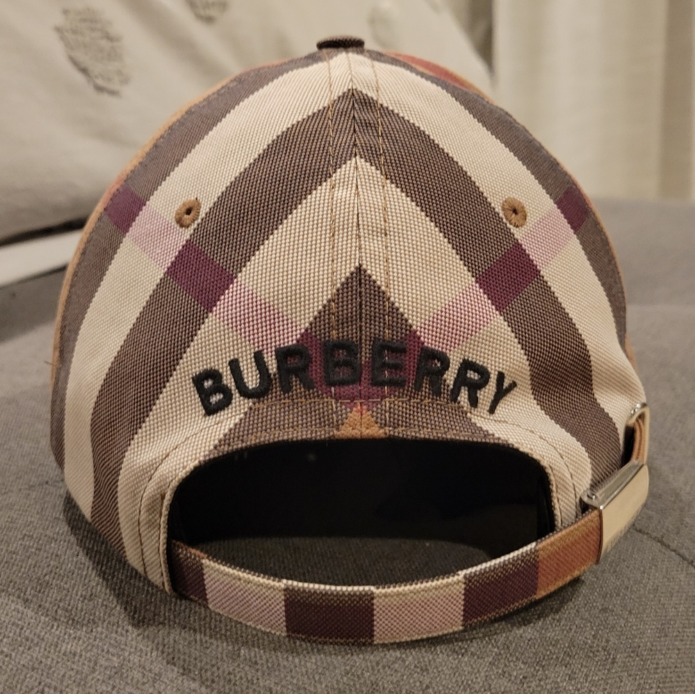 Burberry Baseball Cap in Birch Brown New